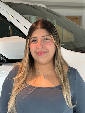 Staff member Sandra Aguilar from ID_3b2f293ae7f9