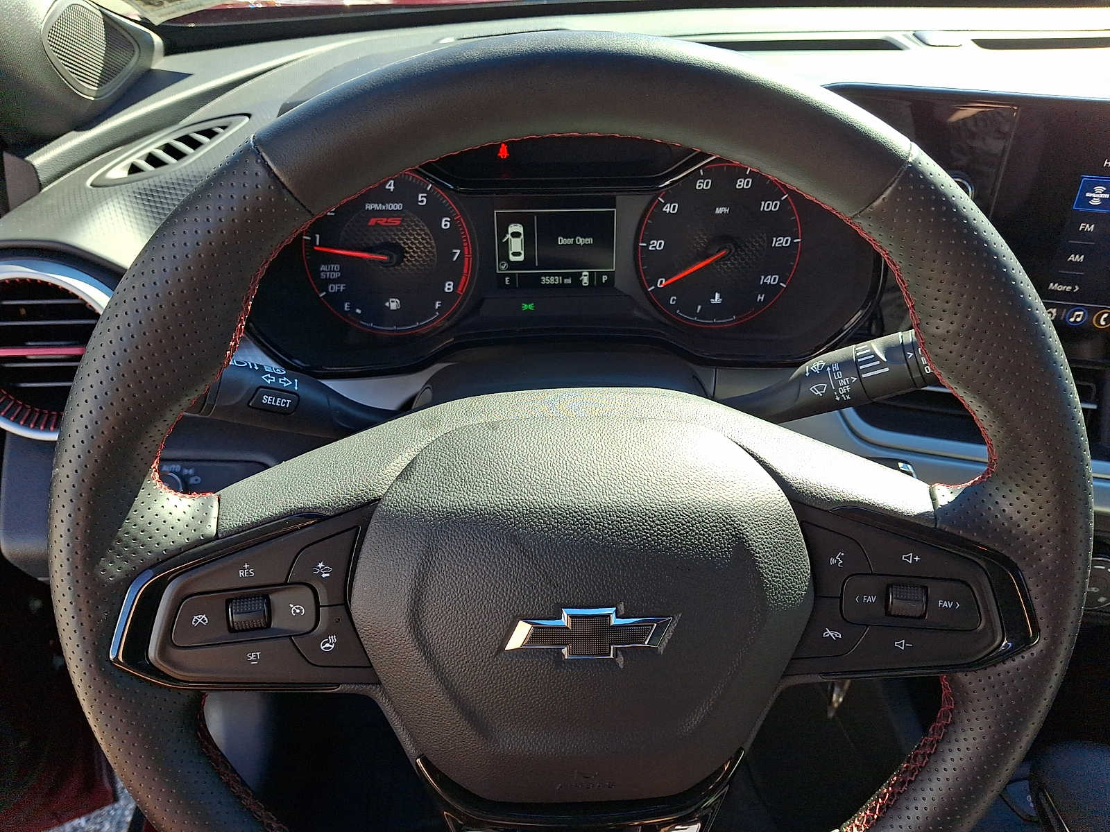2024 Chevrolet Trax RS - Photo 18