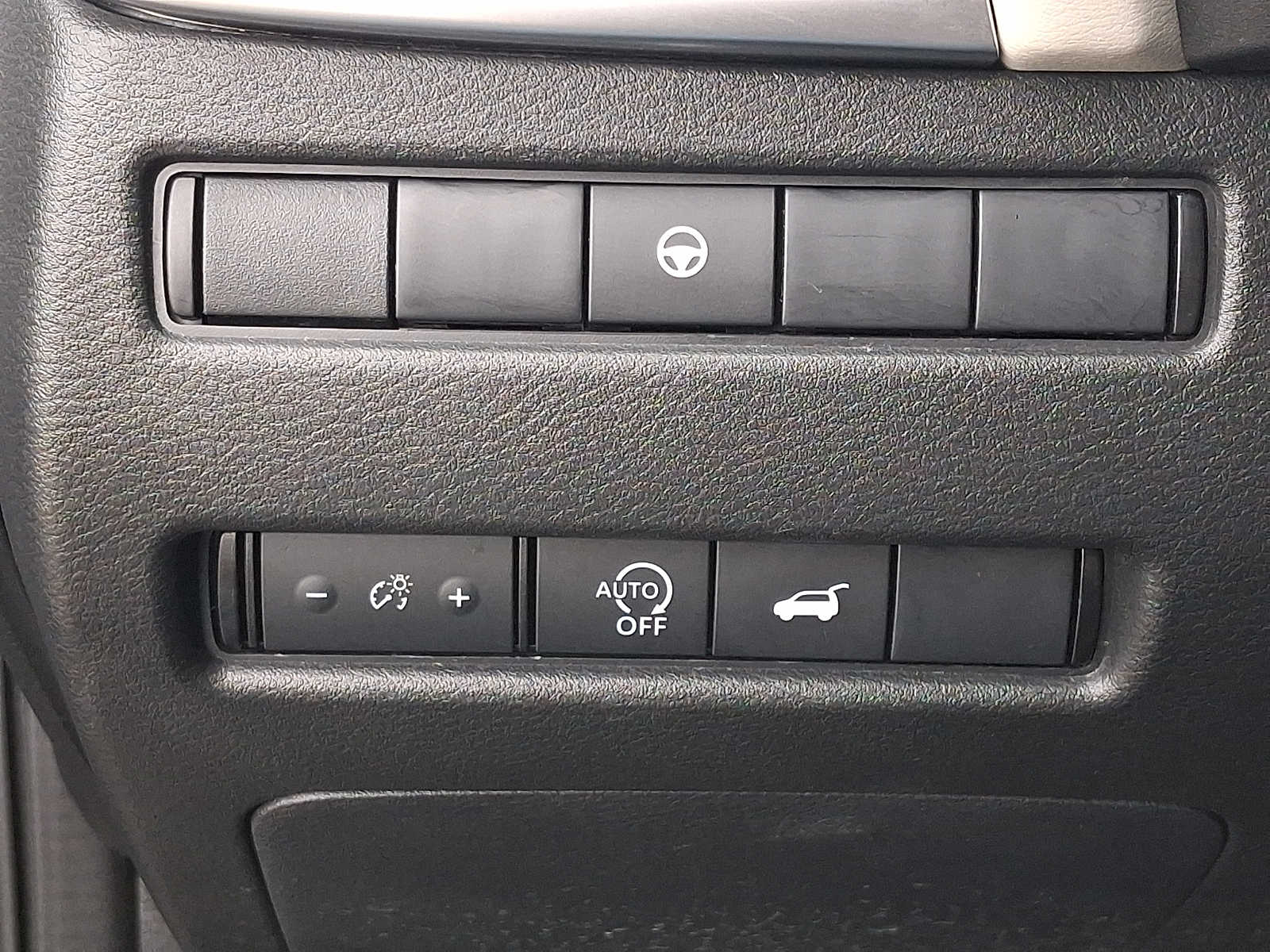 2025 Nissan Rogue SV - Photo 26