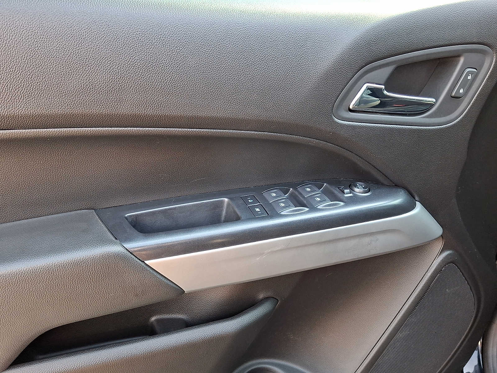 2021 Chevrolet Colorado ZR2 - Photo 12