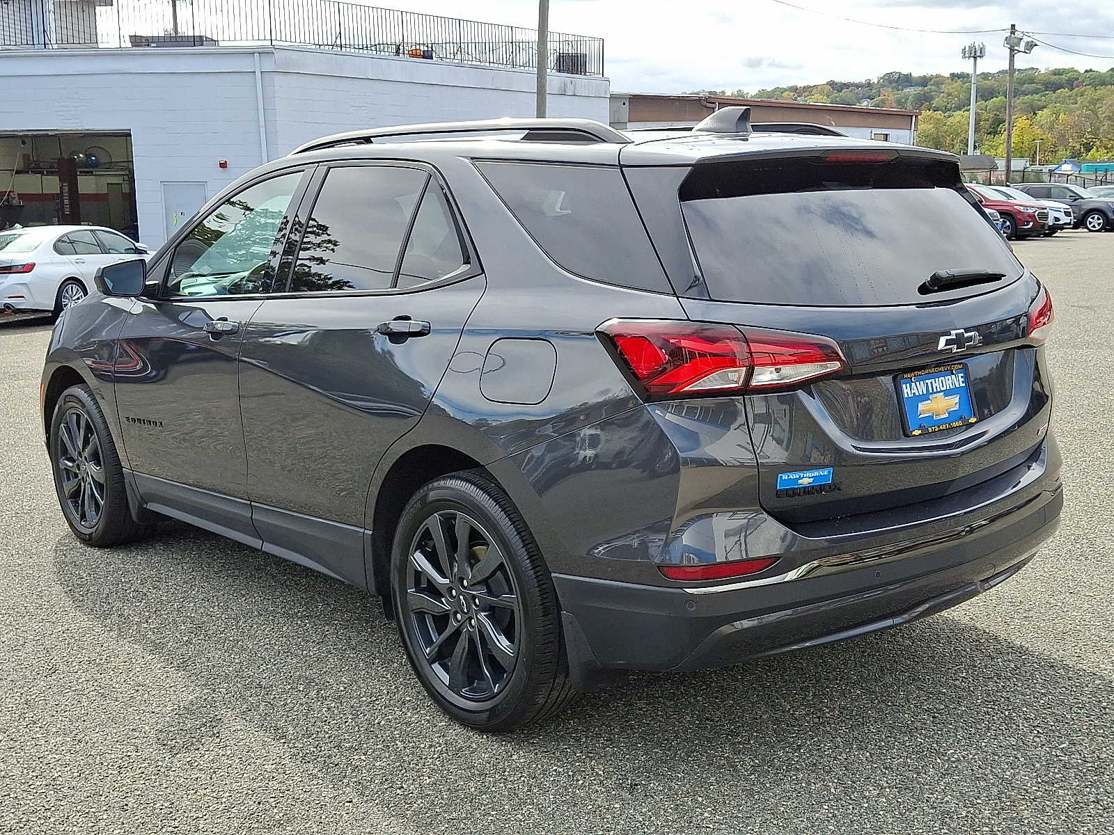 2023 Chevrolet Equinox RS photo 2