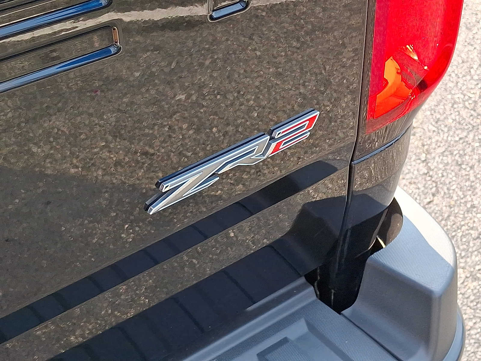 2021 Chevrolet Colorado ZR2 - Photo 30