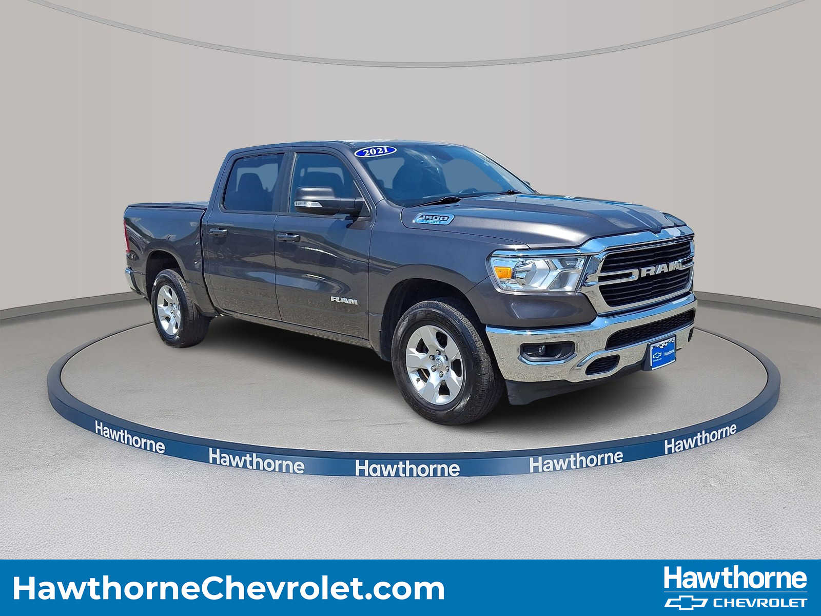 2021 RAM 1500 Big Horn/Lone Star 4x4 Crew Cab 5'7's photo