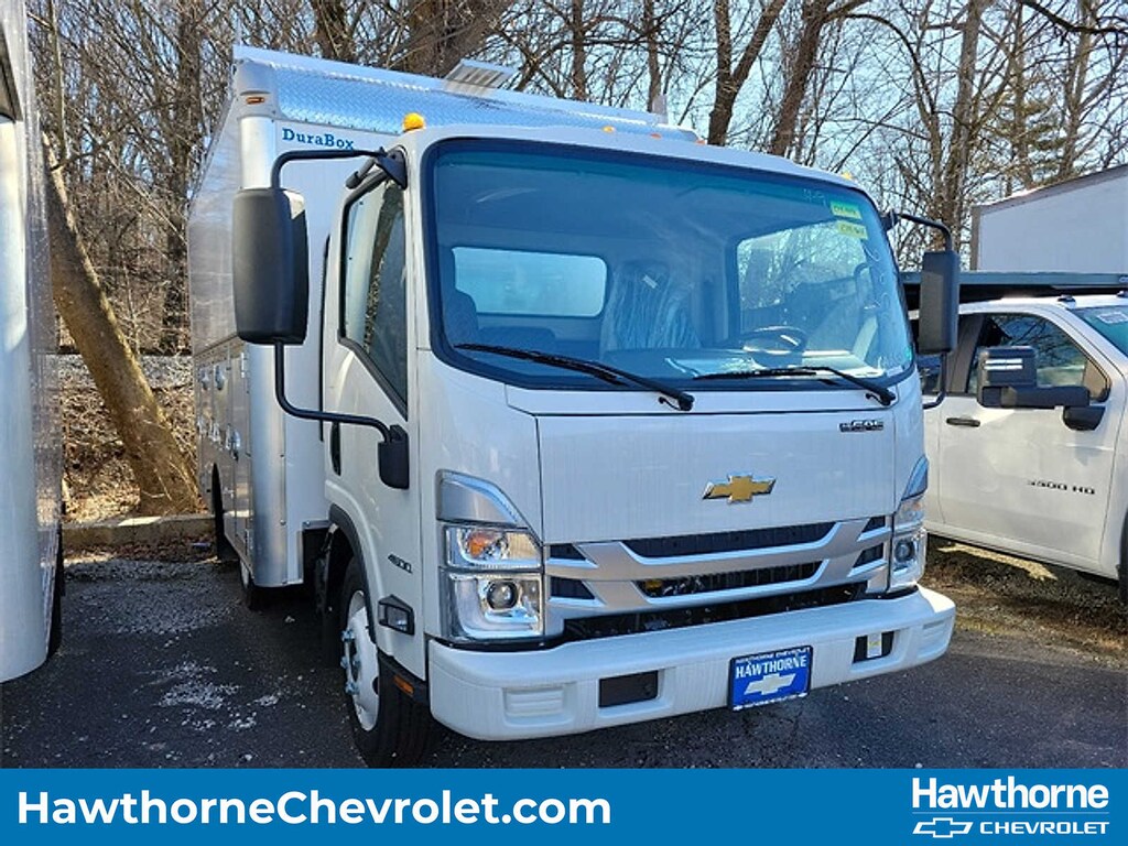 New 2024 Chevrolet Low Cab Forward 4500 HG Truck