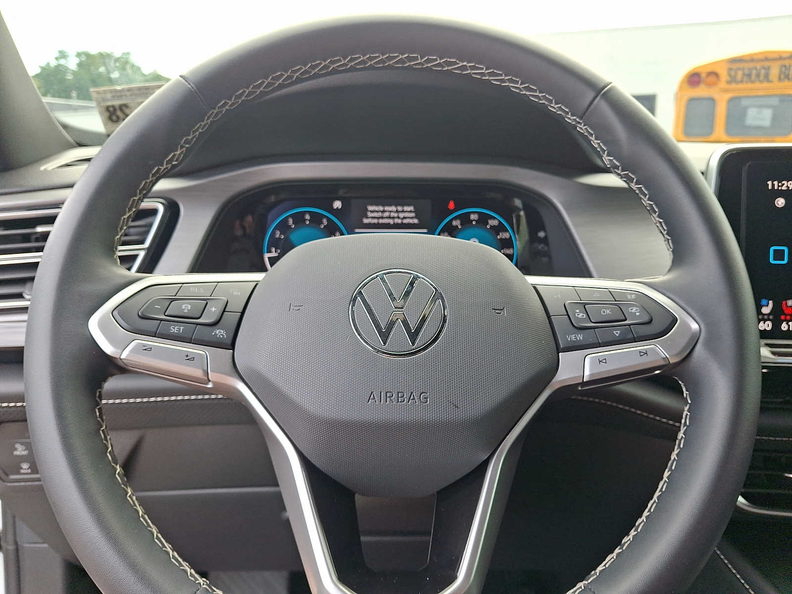 2024 Volkswagen Atlas Cross Sport SE - Photo 18