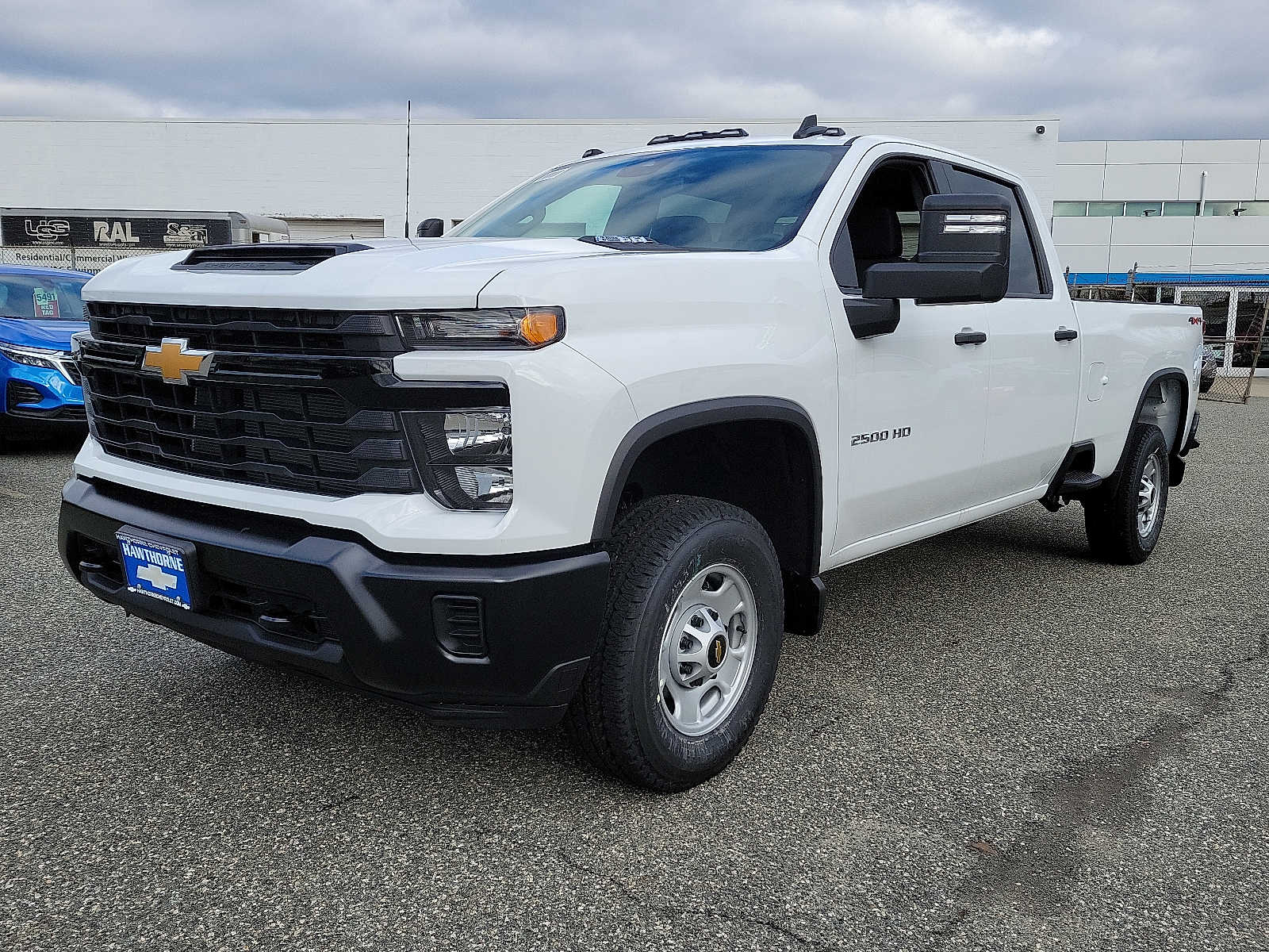 2024 Chevrolet Silverado 2500HD photo 2