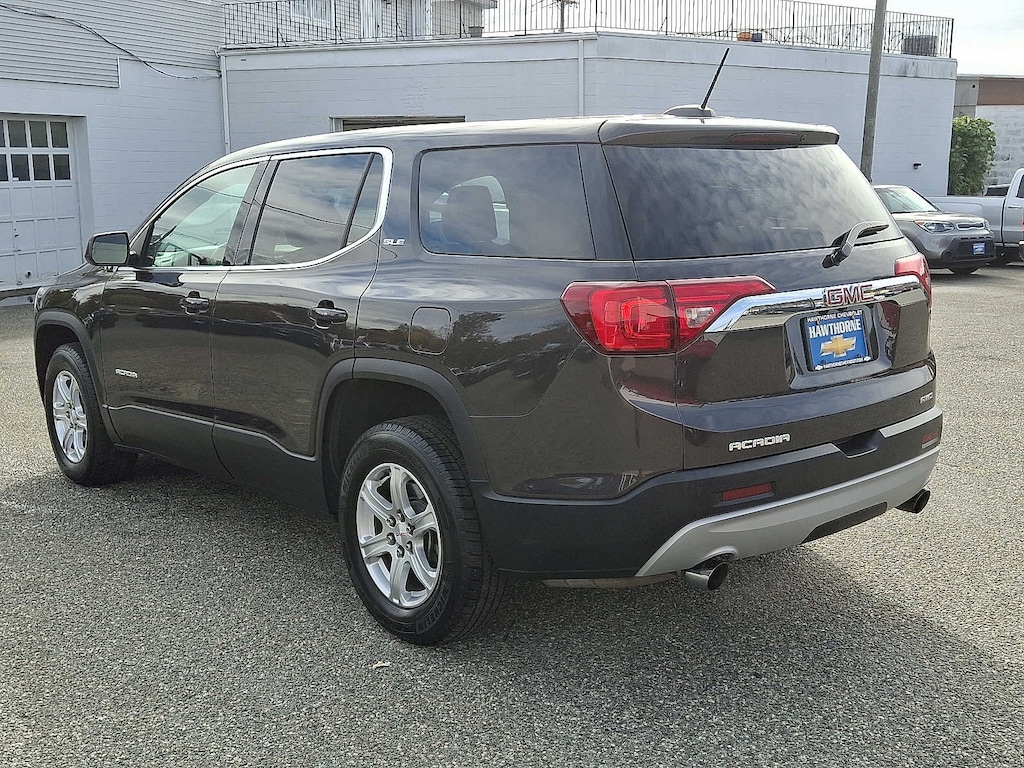 Used 2018 GMC Acadia SLE SUV