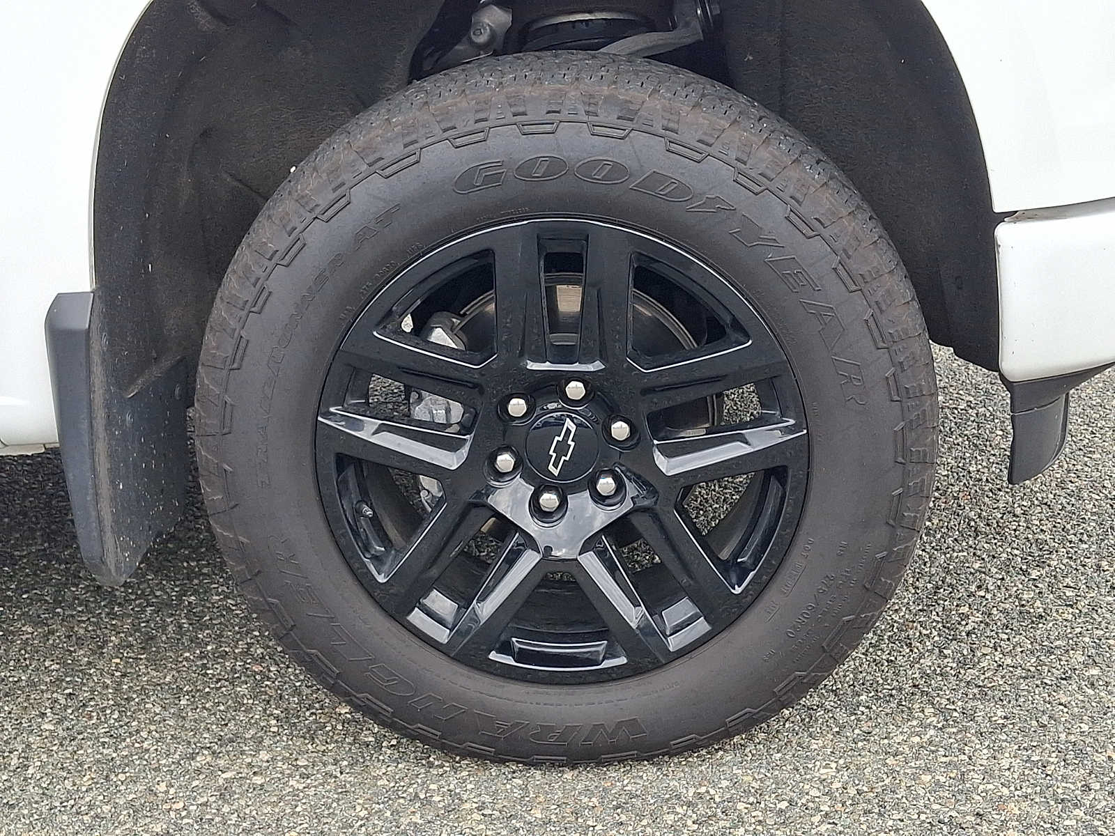 2023 Chevrolet Silverado 1500 RST - Photo 8