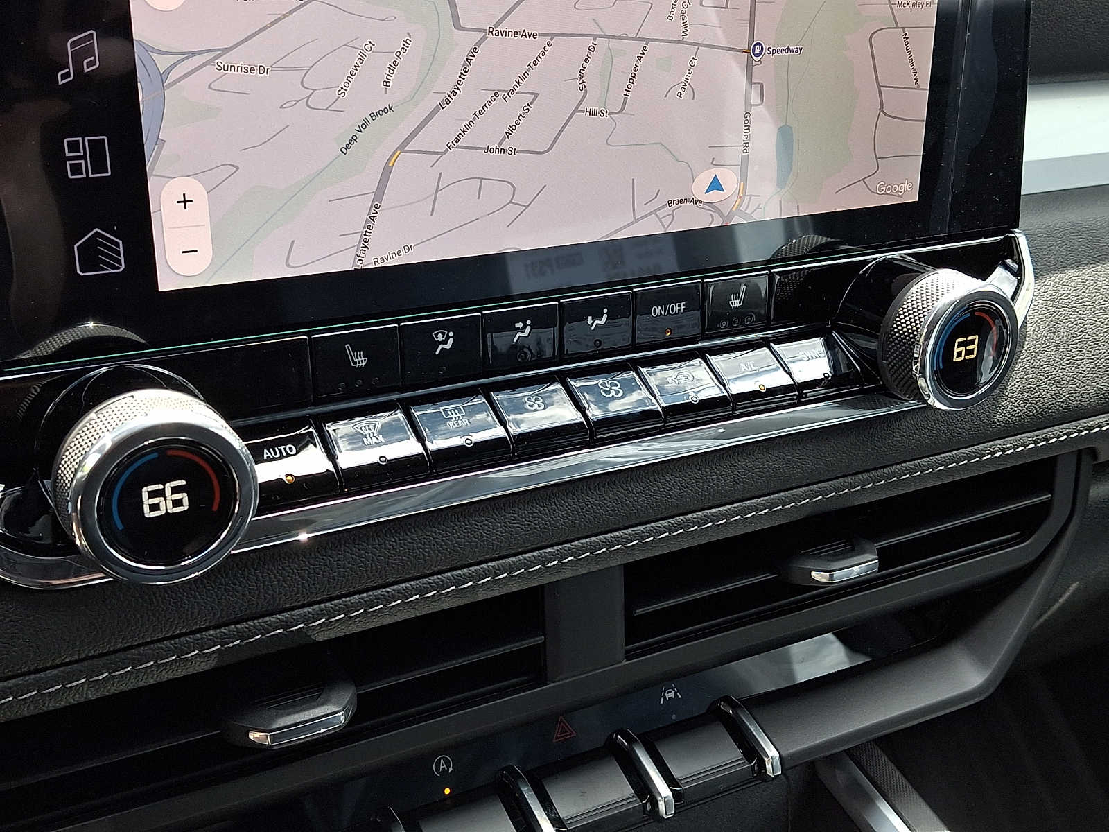 2026 Chevrolet Colorado LT - Photo 13