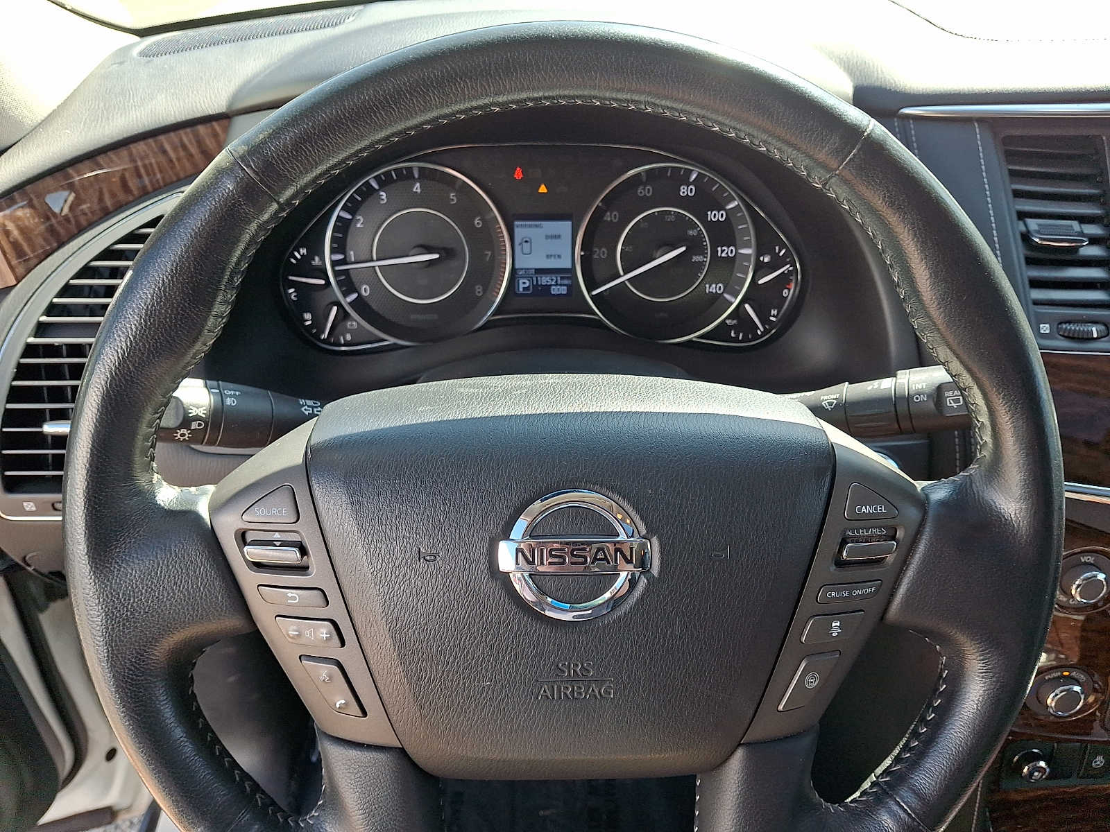 2017 Nissan Armada Platinum - Photo 20