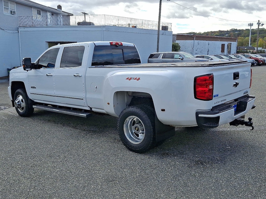 Used 2018 Chevrolet Silverado 3500 HD High Country Truck