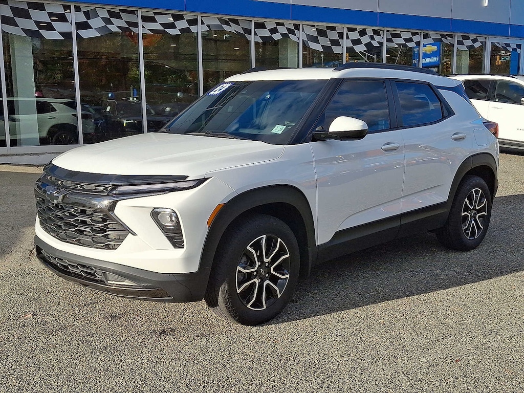 Used 2024 Chevrolet Trailblazer Activ SUV
