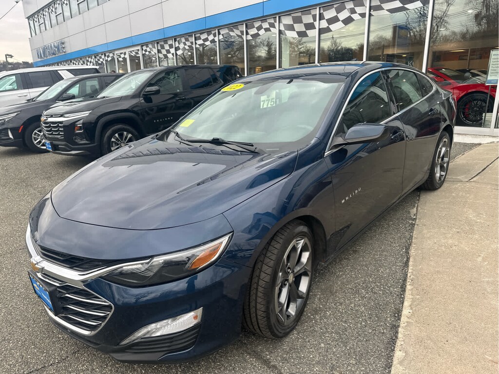 Used 2022 Chevrolet Malibu LT Sdn