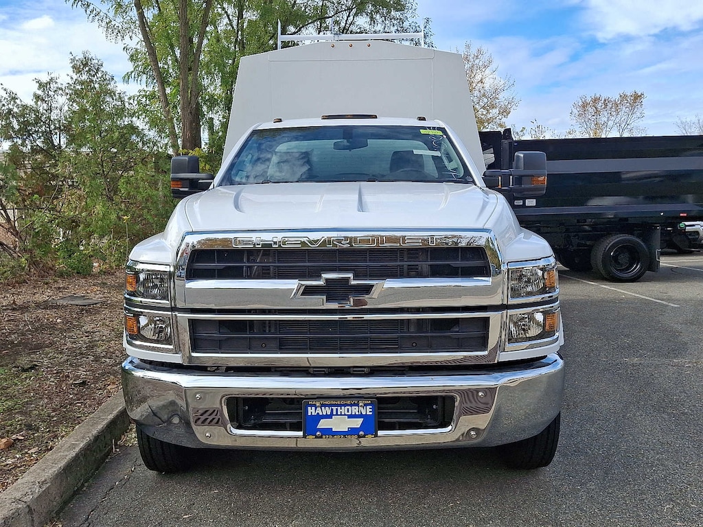New 2023 Chevrolet Silverado MD LT Truck