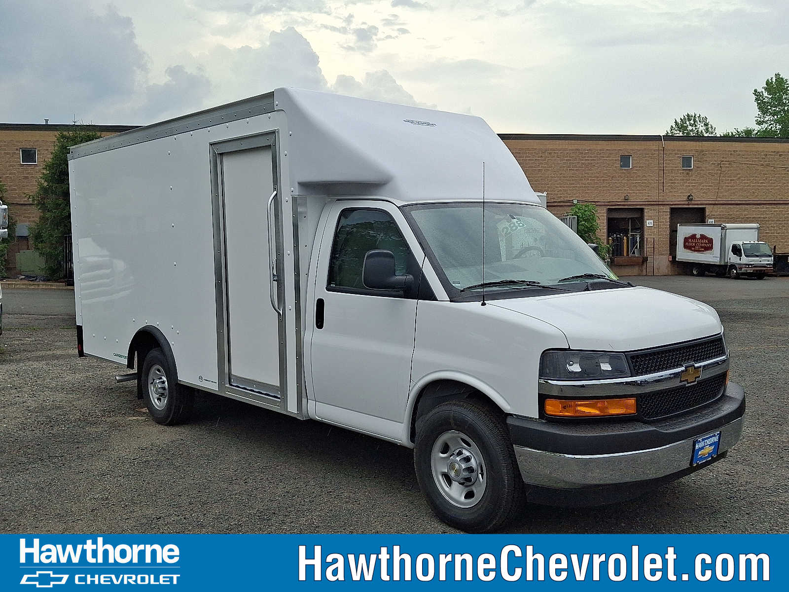 2025 Chevrolet Express Cutaway Base's photo