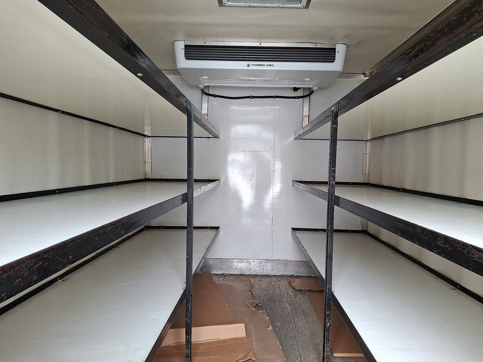 2018 Isuzu NPR HD - Photo 24
