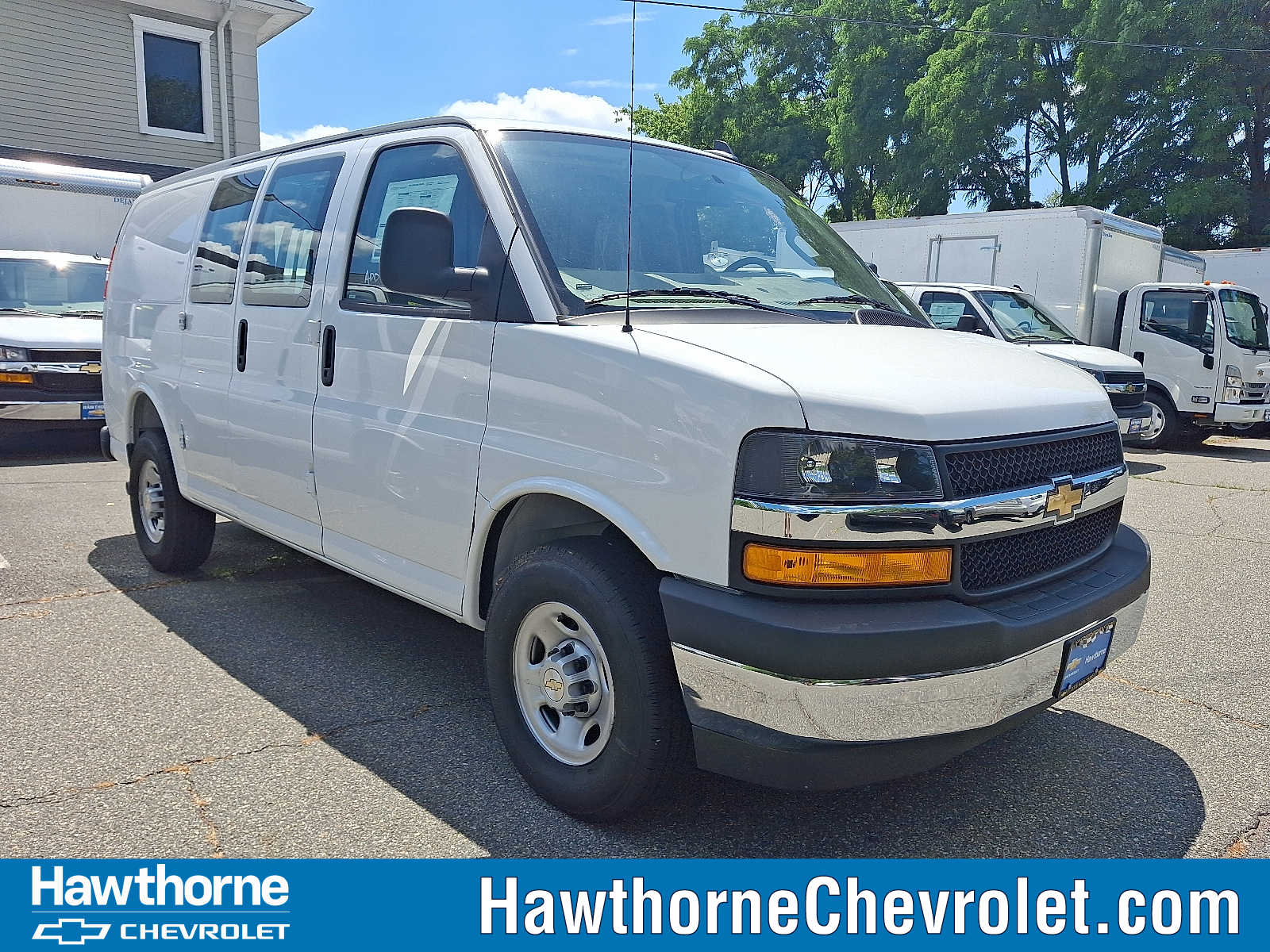 2025 Chevrolet Express Cargo