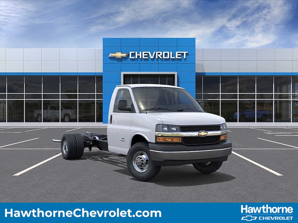 New 2026 Chevrolet Express Commercial Cutaway Van 159 Van 159