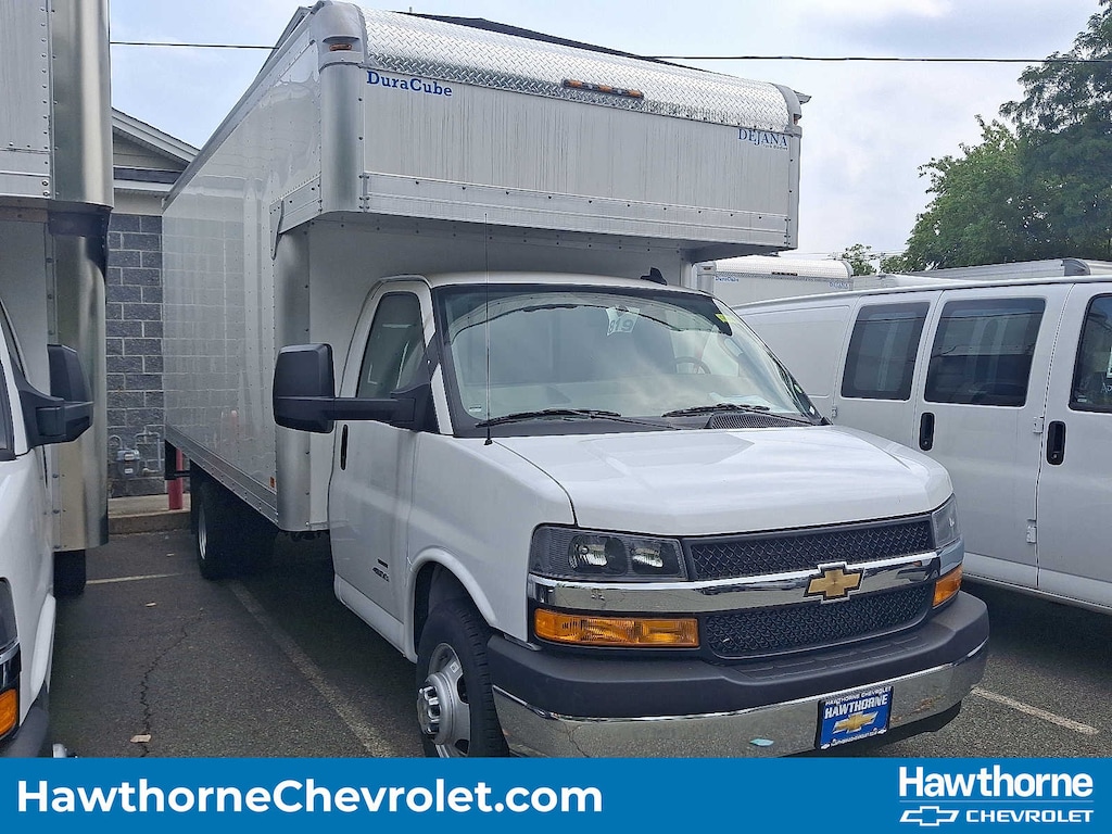 New 2024 Chevrolet Express Commercial Cutaway Van 177 Van 177
