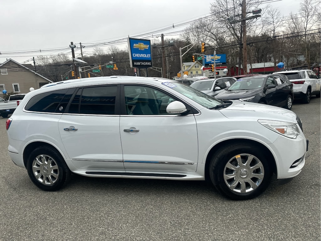 Used 2017 Buick Enclave Leather AWD