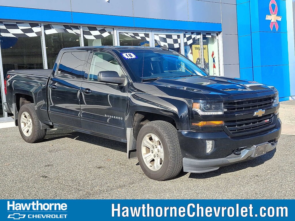 Used 2018 Chevrolet Silverado 1500 LT 4WD Crew Cab 143.5 4WD Crew Cab 143.5