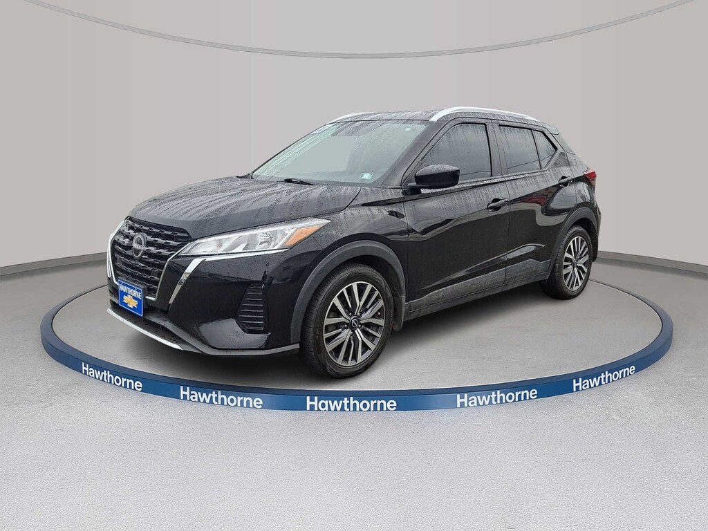 Used 2023 Nissan Kicks SV FWD