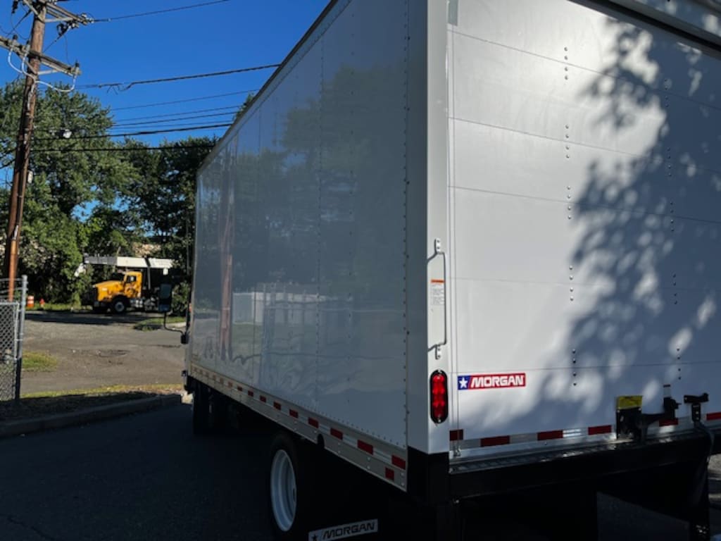 New 2023 Hino S5 16-foot Morgan Dry Freight