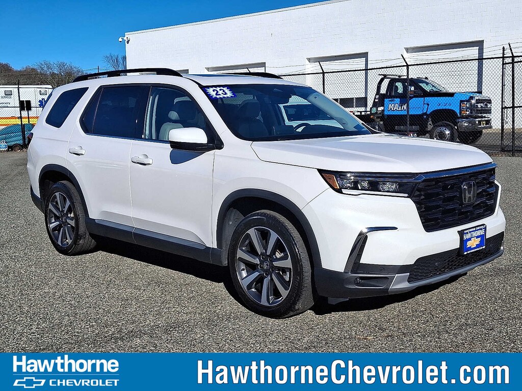 Used 2023 Honda Pilot Touring AWD
