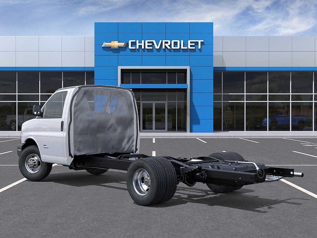New 2026 Chevrolet Express Commercial Cutaway Van 159 Van 159