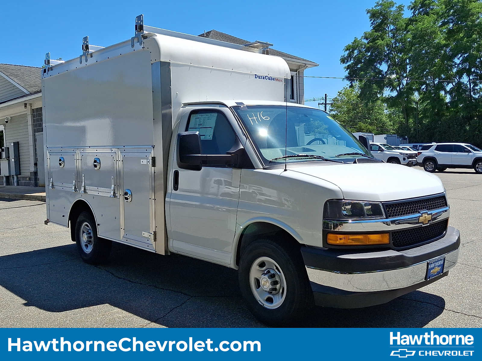 2026 Chevrolet Express Cutaway Base