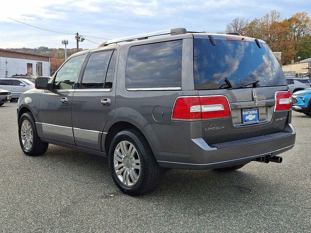 Used 2011 Lincoln Navigator 4WD