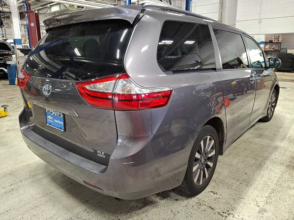 Used 2018 Toyota Sienna XLE AWD 7-Passenger (GS)