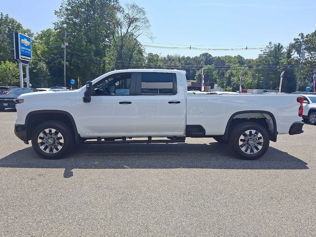 Used 2024 Chevrolet Silverado 2500HD Custom 4WD Crew Cab 172 4WD Crew Cab 172