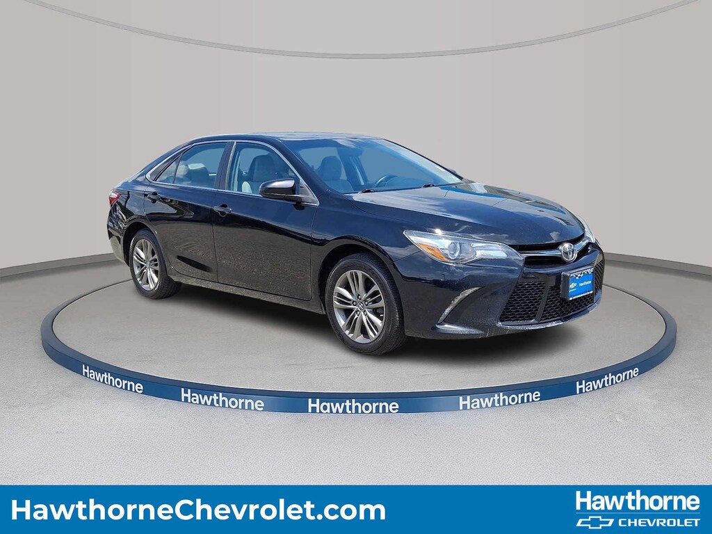 Used 2017 Toyota Camry SE Auto (GS)