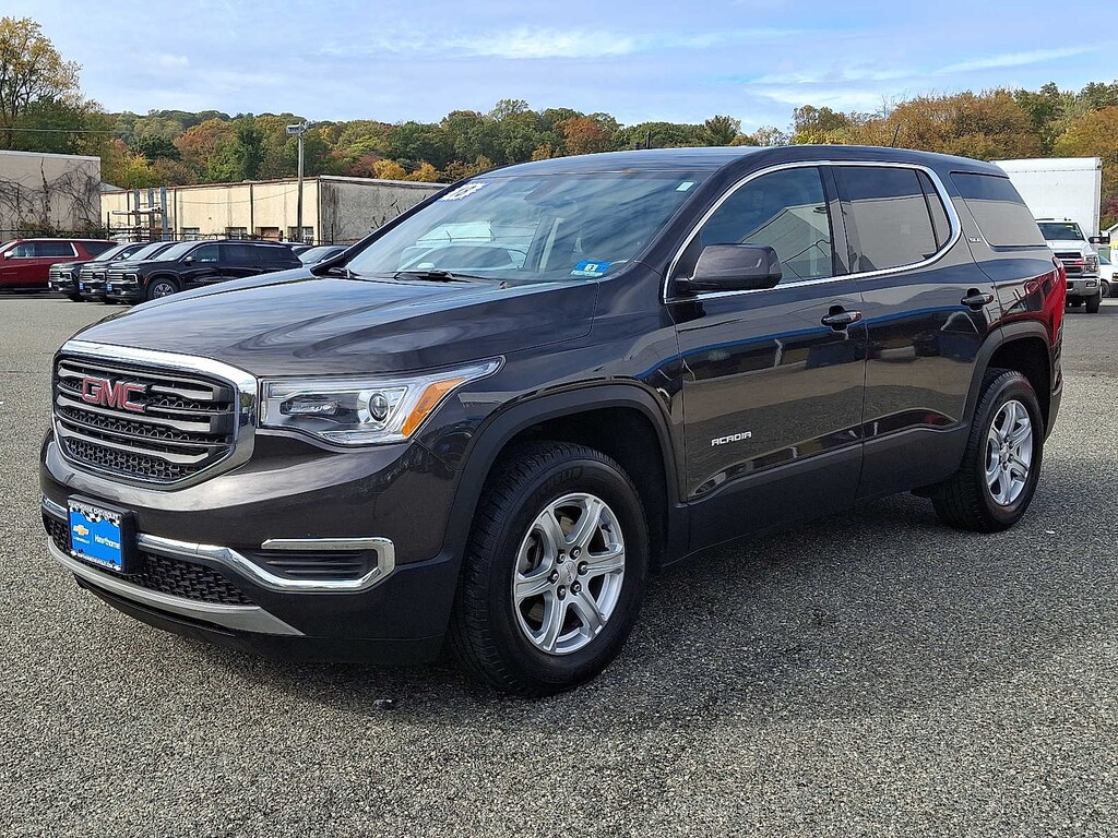 Used 2018 GMC Acadia SLE AWD