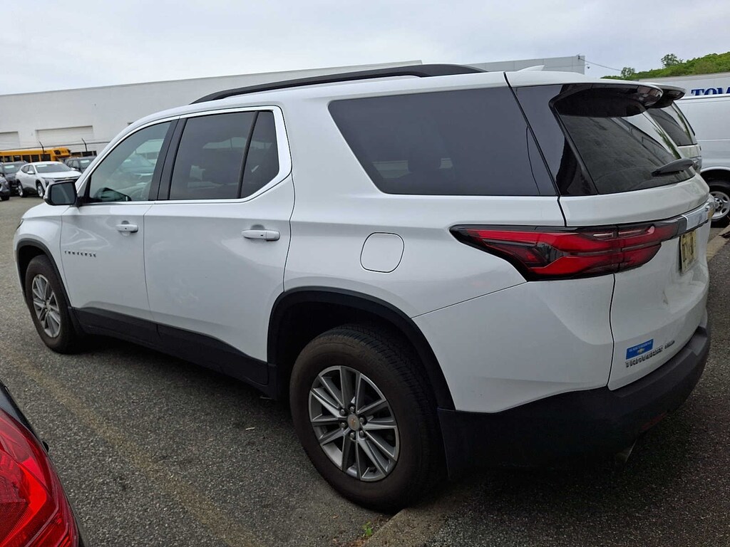 Used 2023 Chevrolet Traverse LT Leather AWD