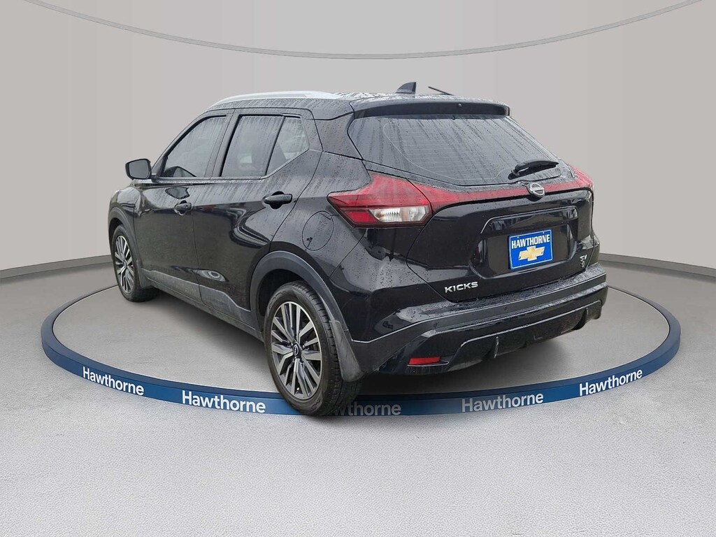 Used 2023 Nissan Kicks SV FWD