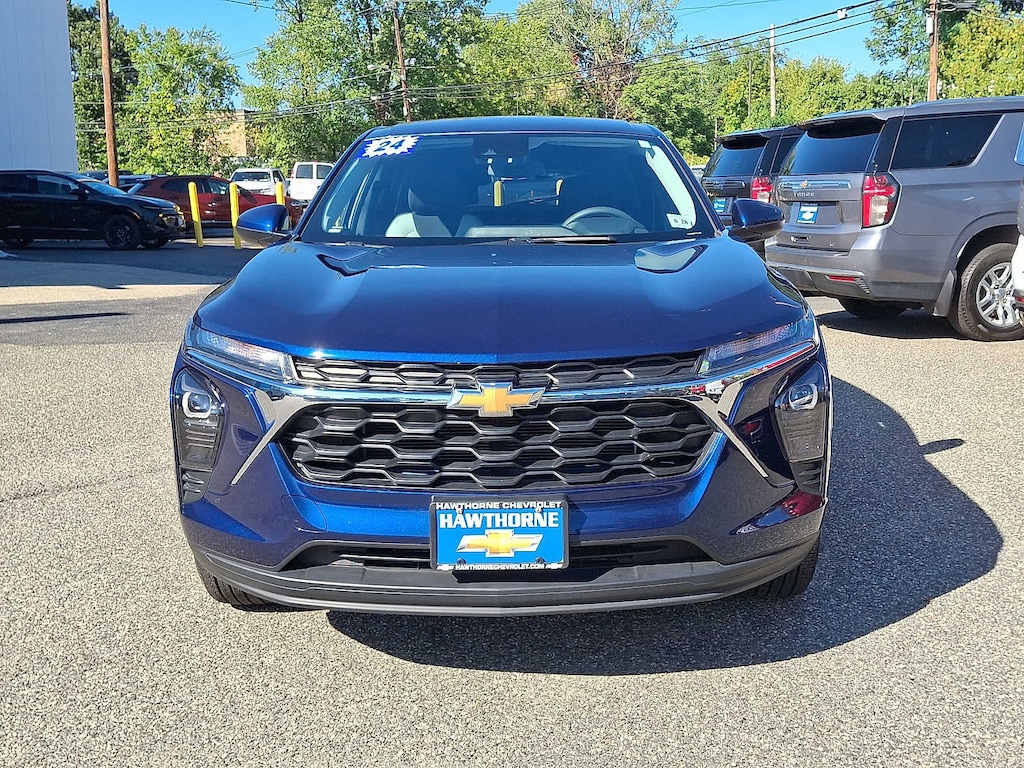 Used 2024 Chevrolet Trax LS FWD