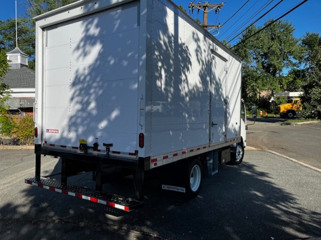 New 2023 Hino S5 16-foot Morgan Dry Freight