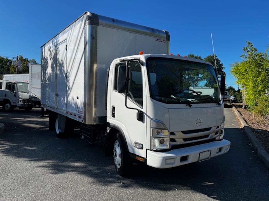 New 2023 Hino S5 16-foot Morgan Dry Freight