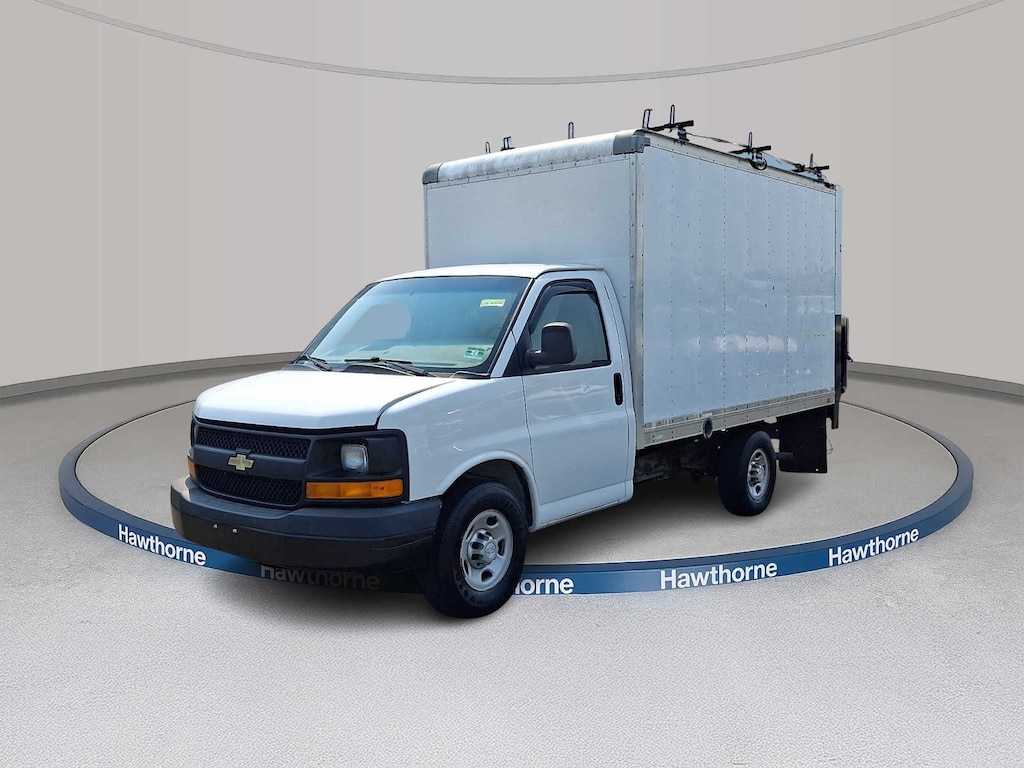 Used 2016 Chevrolet Express Commercial Cutaway 3500 Van 139 3500 Van 139