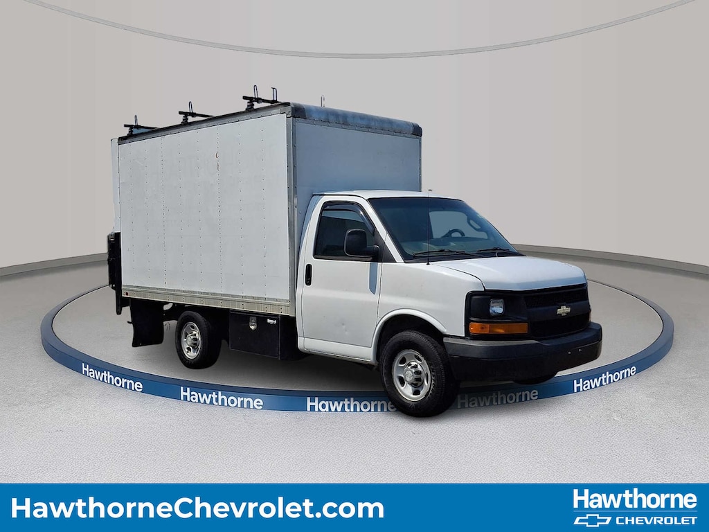 Used 2016 Chevrolet Express Commercial Cutaway 3500 Van 139 3500 Van 139