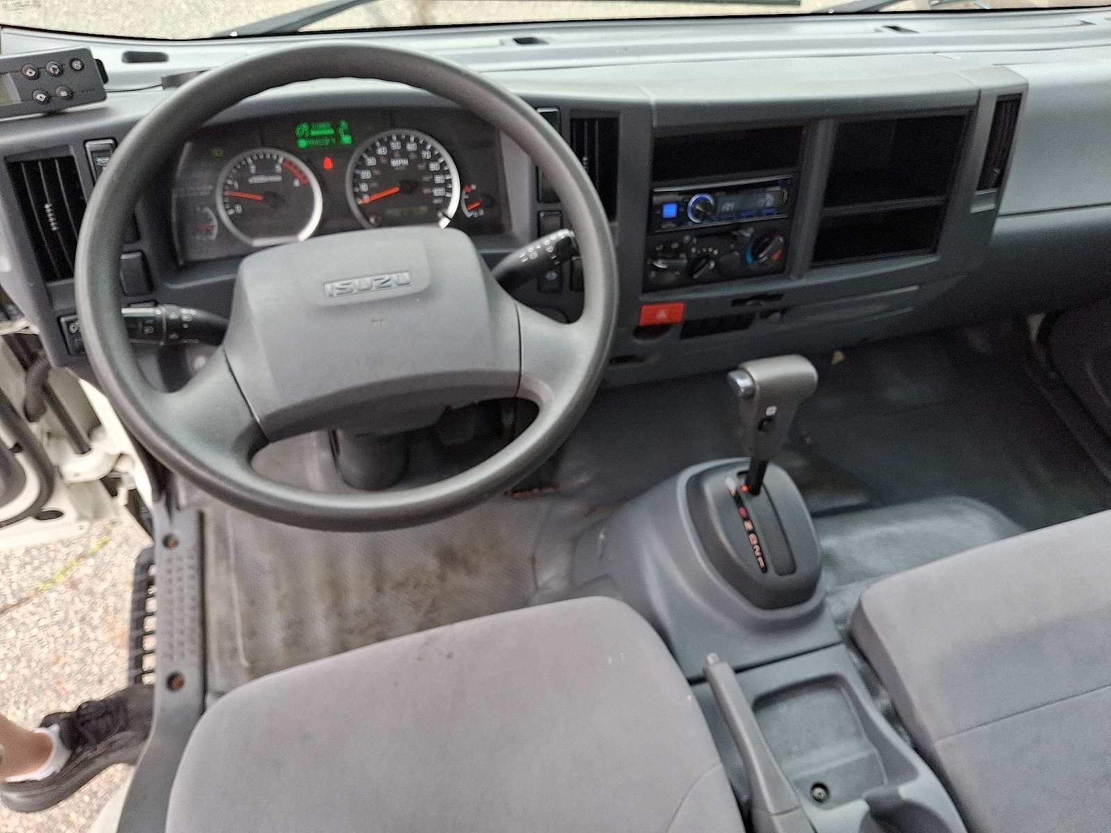 2018 Isuzu NPR HD - Photo 21