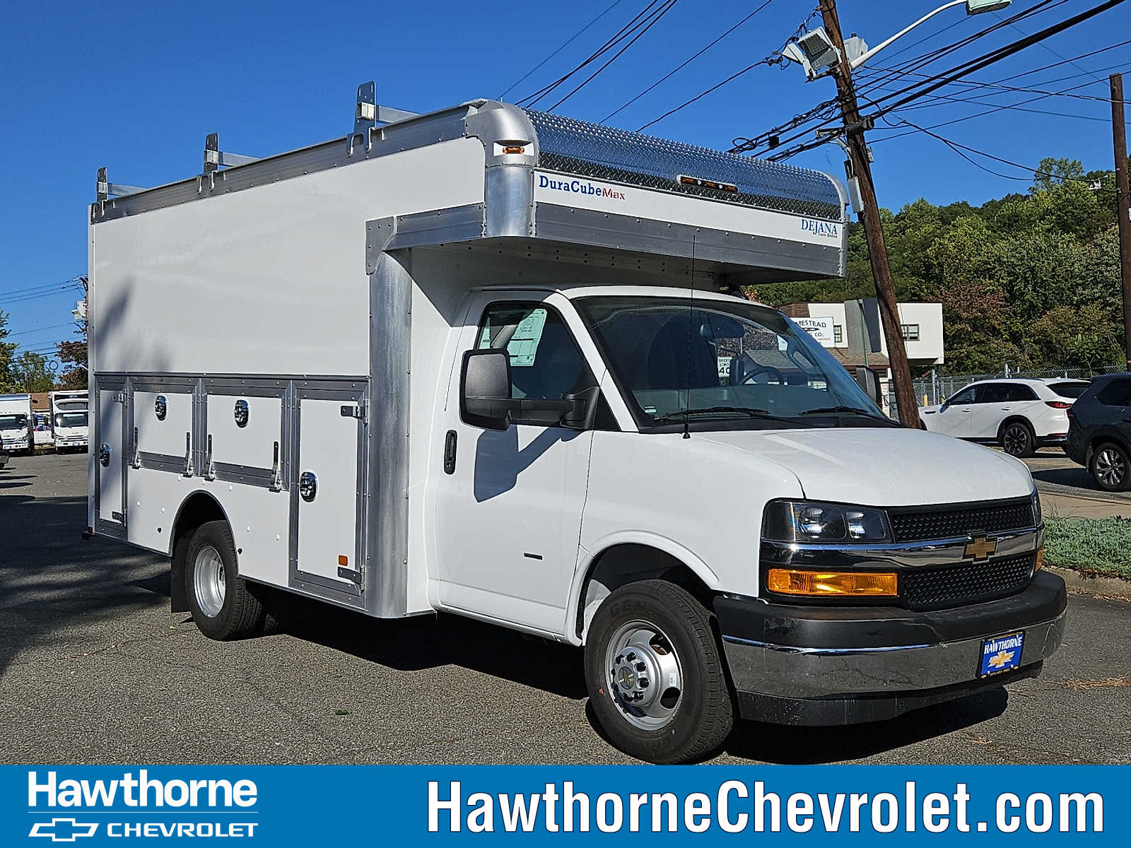 2025 Chevrolet Express Cutaway Base's photo