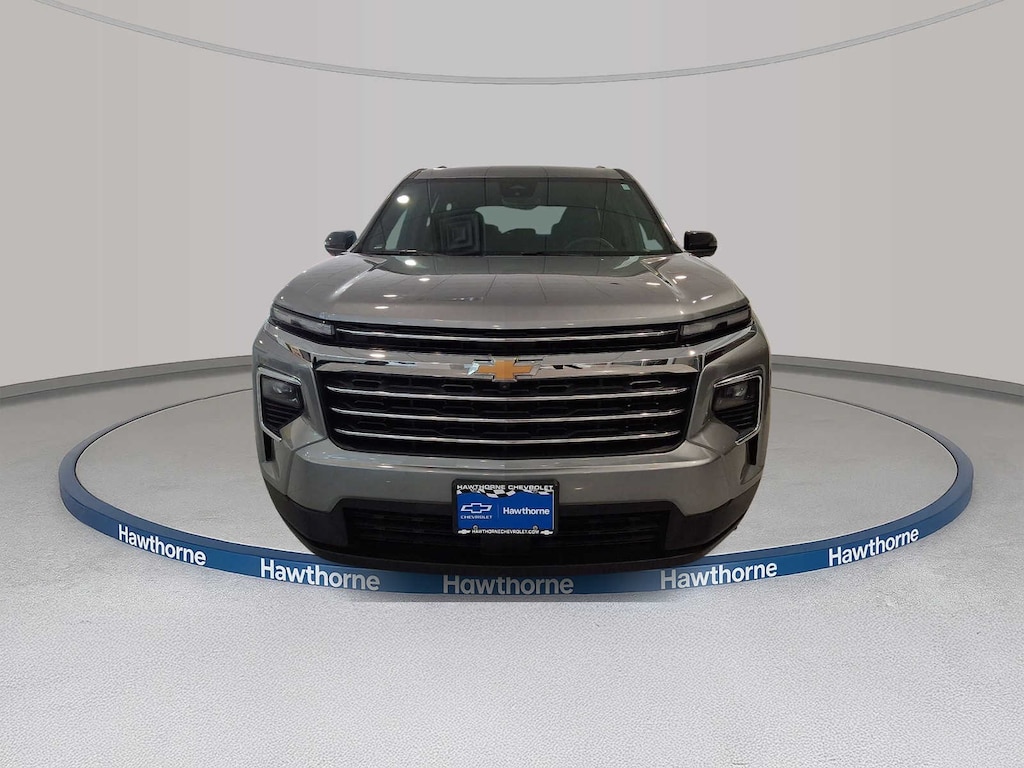 Used 2026 Chevrolet Traverse AWD LT