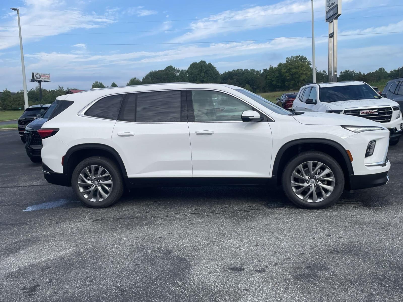 2026 Buick Enclave Preferred - Photo 11