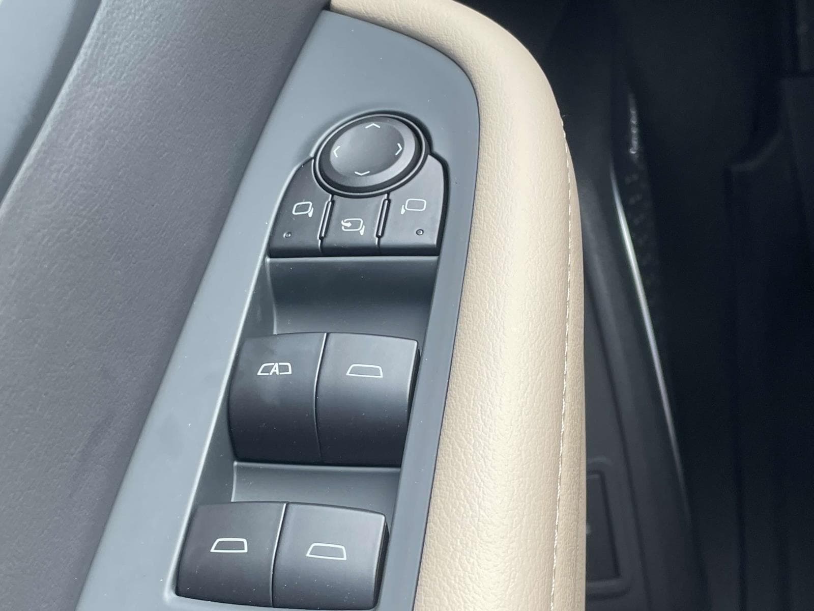 2026 Buick Enclave Preferred - Photo 6