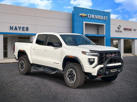 2023 GMC Canyon AT4X Truck