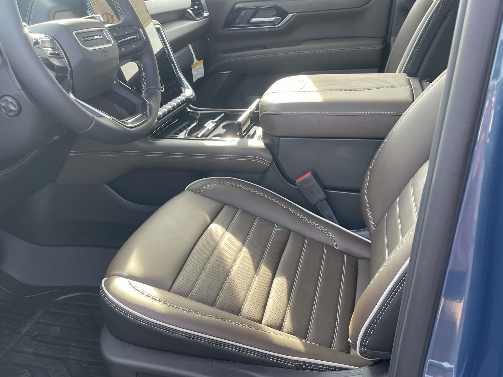 2026 GMC Yukon Denali Ultimate - Photo 7