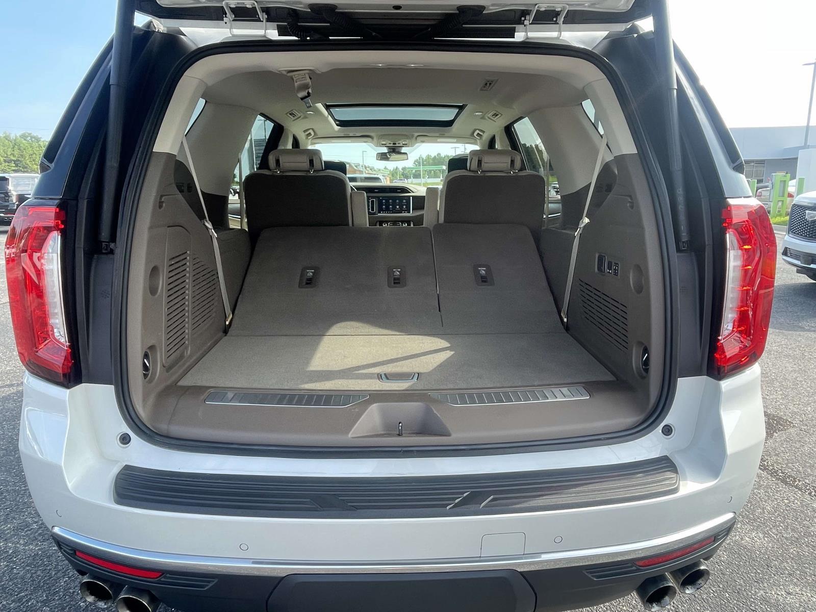 2021 GMC Yukon Denali - Photo 6